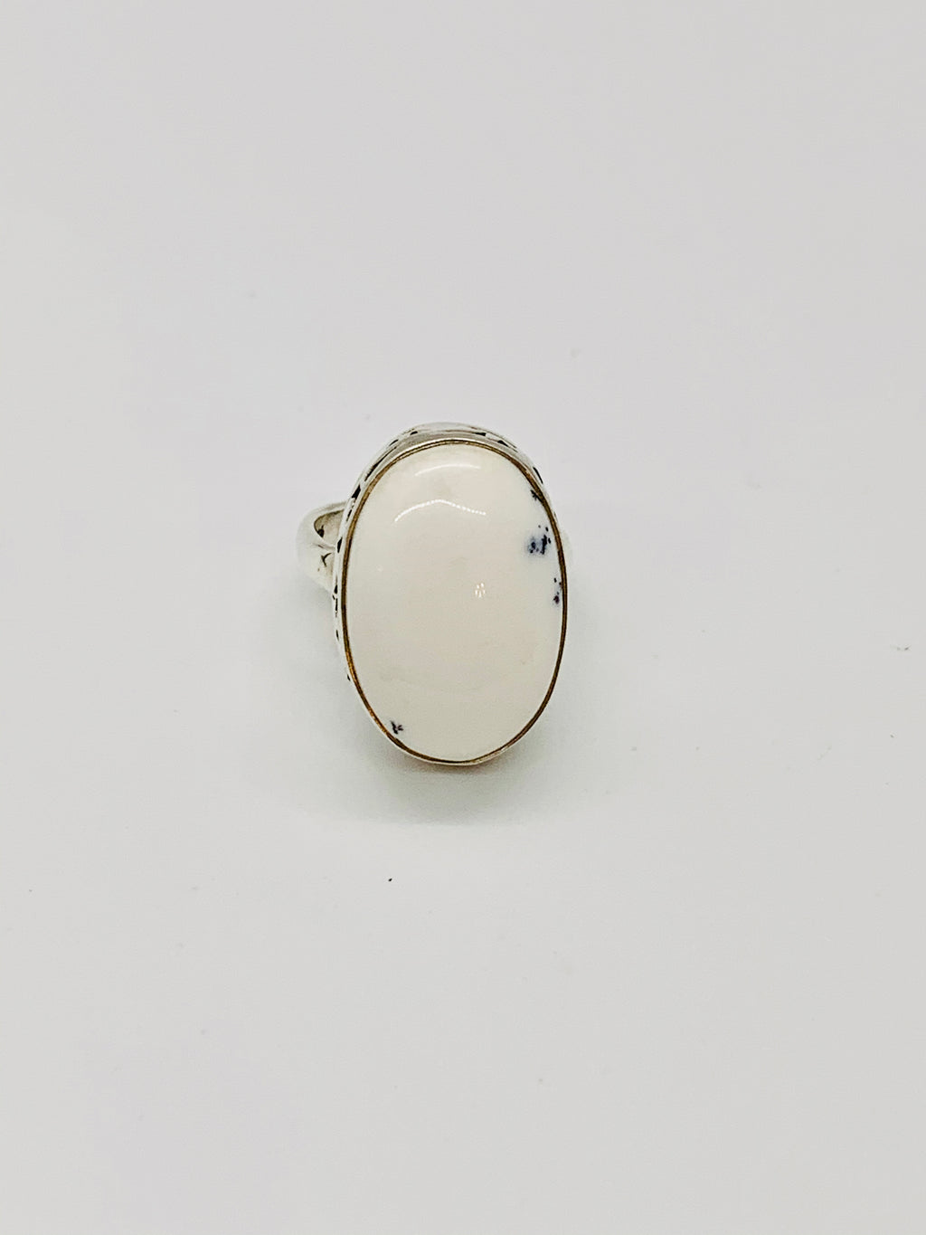 Natural stone rings